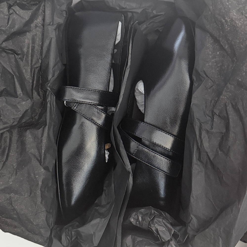 NIB & Other Stories Cross-Strap Leather Ballet Flats $139 - Picture 6 of 9